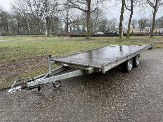 skadebil aanhanger Hapert   2013/1