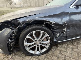 Mercedes C-klasse 350 e picture 11