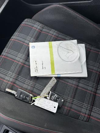 Volkswagen Golf  picture 27