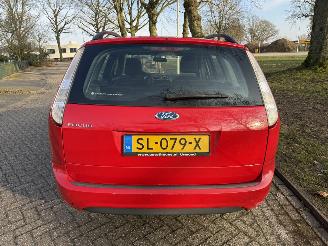 Ford Focus  picture 4