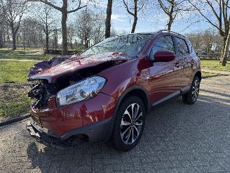 uszkodzony samochody osobowe Nissan Qashqai  2011/1