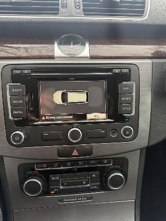 Volkswagen Passat  picture 21