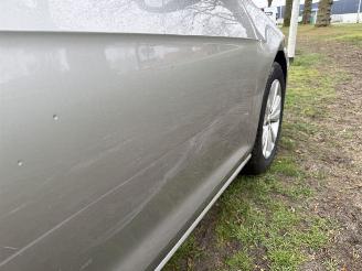 Volkswagen Golf  picture 14