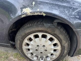 Mercedes E-klasse 200 picture 10