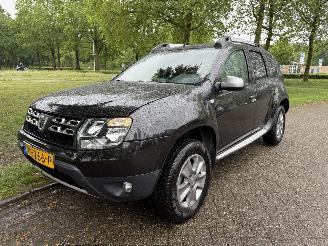 Damaged car Dacia Duster  2017/1
