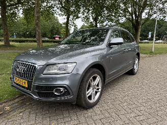 uszkodzony samochody osobowe Audi Q5  2012/1
