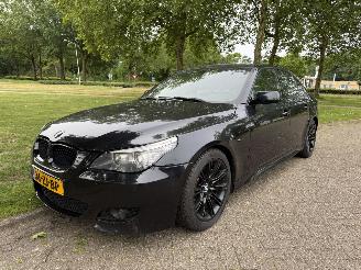 Damaged car BMW 5-serie 530 i 2008/1