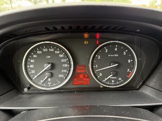 BMW 5-serie 530 i picture 15