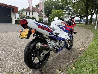 Honda CBR 600 F picture 4