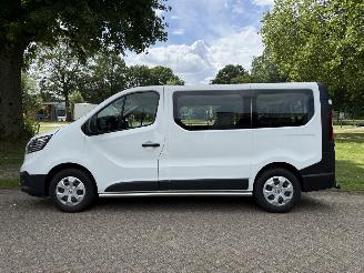 Renault Trafic 2.0 picture 2