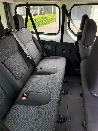 Renault Trafic 2.0 picture 9