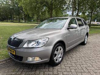 Coche accidentado Skoda Octavia  2011/1