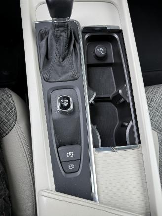 Volvo V-60  picture 33