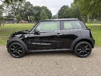 Mini One  picture 2