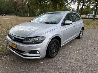 krockskadad bil auto Volkswagen Polo  2018/1