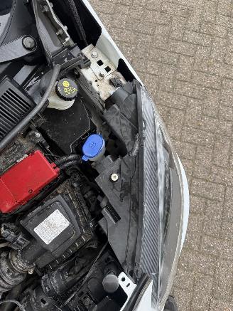 Ford Transit COURIER picture 17
