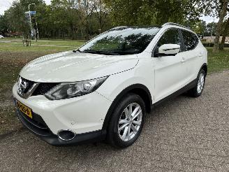 uszkodzony samochody osobowe Nissan Qashqai  2017/1