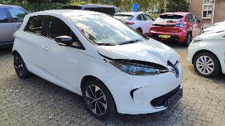 Auto incidentate Renault Zoé + 41kW KOOPACCU 27000 km !! Intens 2018/11