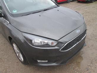 Ford Focus 1,0 TREND 5 Drs HB picture 6