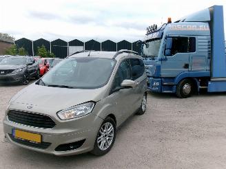 škoda osobní automobily Ford Tourneo Connect 1.0  Ecoboost   Titanium 2018/2