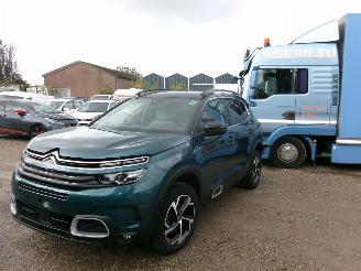 damaged passenger cars Citroën C5 Aircross 1.2 Live 2019/11