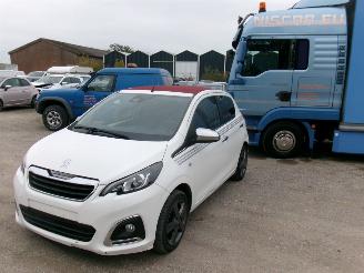 Schadeauto Peugeot 108 1.0 Allure Top 2020/8