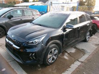 Schadeauto Kia Niro 1.6 Hybride Lounge 2020/12