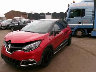 krockskadad bil auto Renault Captur 0.9 Intens 2017/4