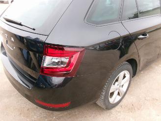 Skoda Fabia 1.0 Break Style picture 14