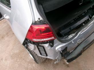 Volkswagen Golf 1.4 Highline 5 Drs picture 9