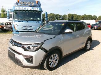 skadebil auto Ssang yong Tivoli 1.5 GDI Comfort 2020/2