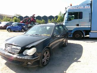 skadebil auto Mercedes C-klasse C180k  Elegance Break 2006/1
