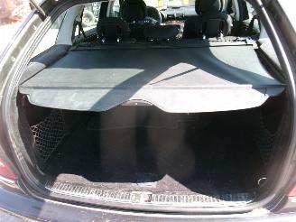 Mercedes C-klasse C180k  Elegance Break picture 20