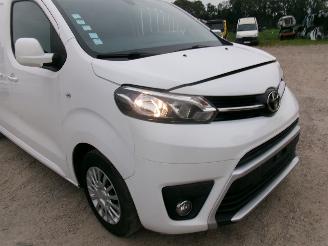 Toyota Proace 2.0 D- Bestelwagen picture 11