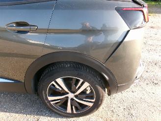 Peugeot 3008 1.2 Allure picture 16