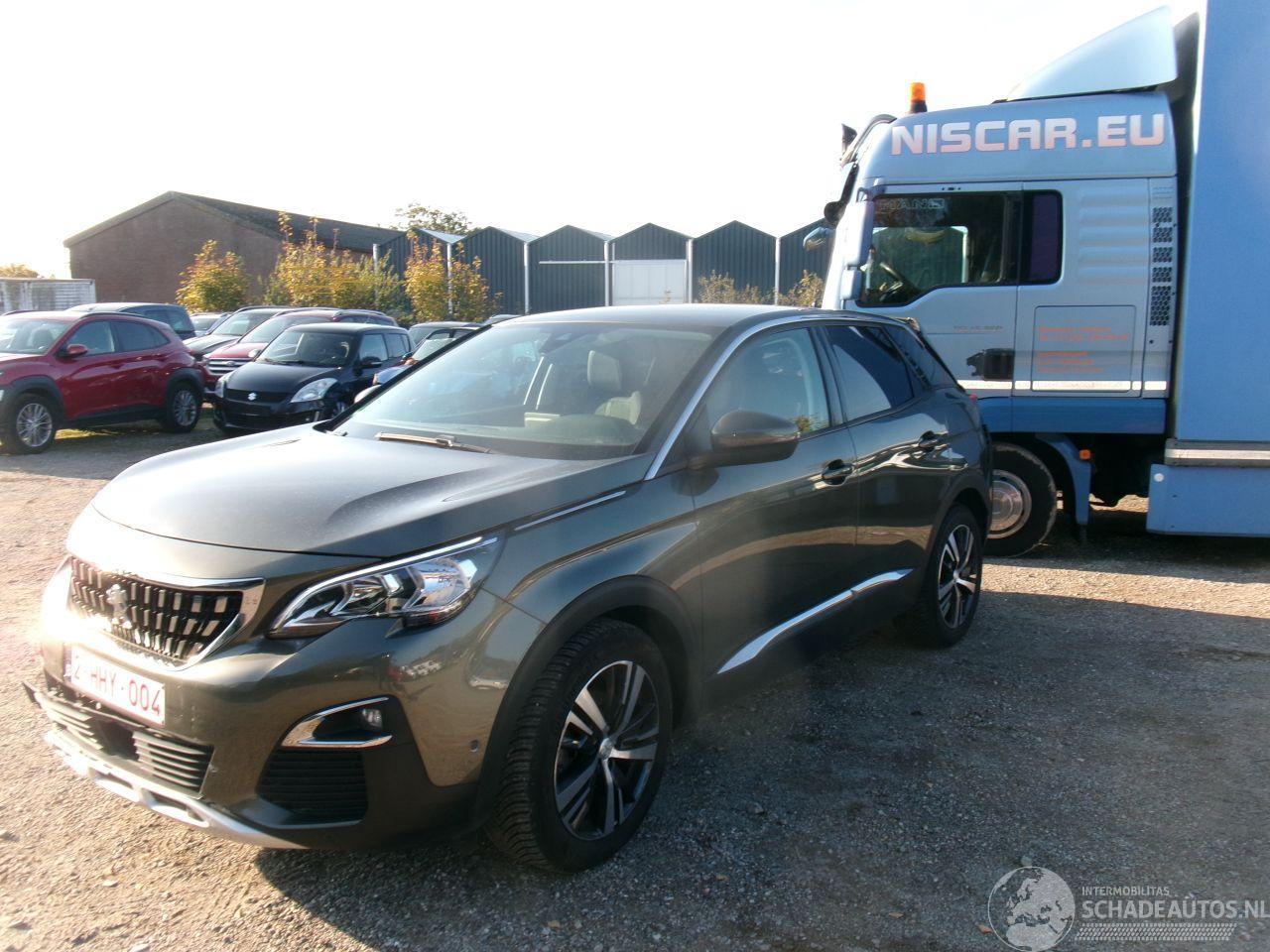 Peugeot 3008 1.2 Allure