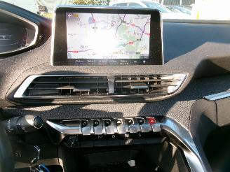 Peugeot 3008 1.2 Allure picture 33