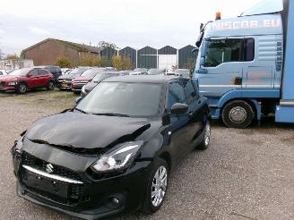 Coche accidentado Suzuki Swift 1.2 Comfort Hybride 2021/9