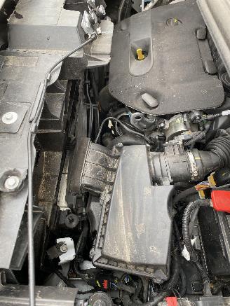 Opel Vivaro Automaat 2.0 BlueHDi 145 S&S WB328 picture 41