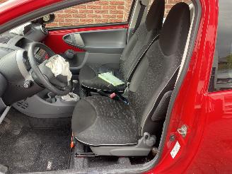 Peugeot 107 Auto is gereserveerd Automaat picture 2