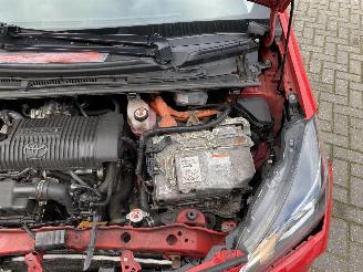 Toyota Yaris 1.5 Hybrid 5drs VASTE PRIJS. picture 17
