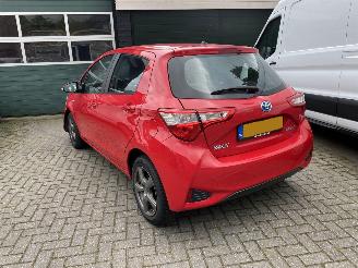 Coche accidentado Toyota Yaris 1.5 Hybrid 5drs 2018/1