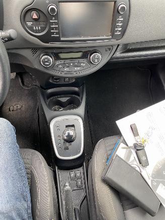 Toyota Yaris 1.5 Hybrid 5drs VASTE PRIJS. picture 59