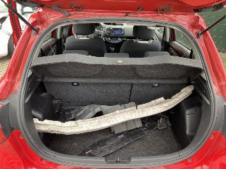 Toyota Yaris 1.5 Hybrid 5drs VASTE PRIJS. picture 19