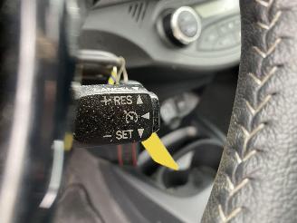 Toyota Yaris 1.5 Hybrid 5drs VASTE PRIJS. picture 36