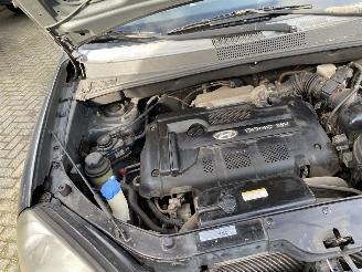 Hyundai Tucson 2.0i Dynamic version Van/Grijs kenteken picture 34