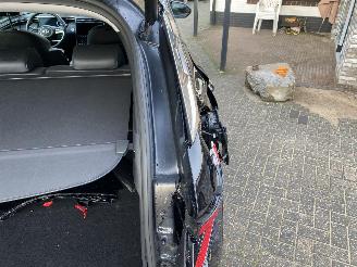 Hyundai Tucson 2.0i Dynamic version Van/Grijs kenteken VASTE PRIJS picture 79