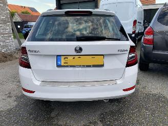 Skoda Fabia Auto is gereserveerd 1.0 TSi Combi 70 KW picture 31