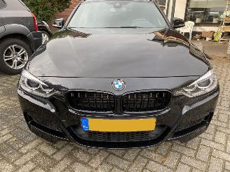 BMW 3-serie 330d xDrive High Executive Touring Pano picture 26