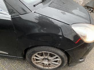 Citroën DS3 e-HDI 1.6 So Chic picture 35